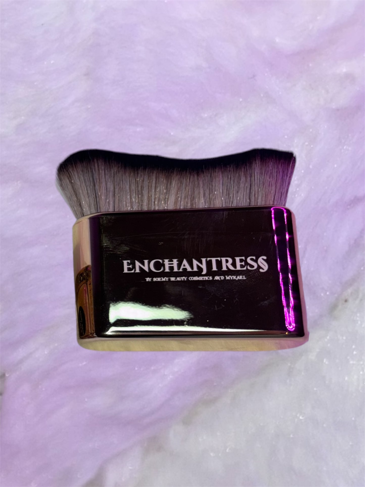 ENCHANTRESS BRUSH